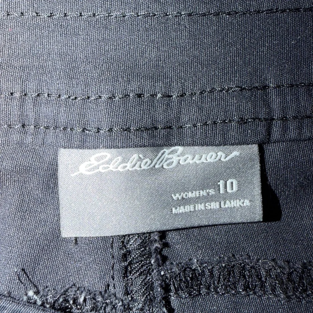 Eddie Bauer‎ Rolled Hem Bermuda Short Womens 10 Black Hiking Outdoor Casual